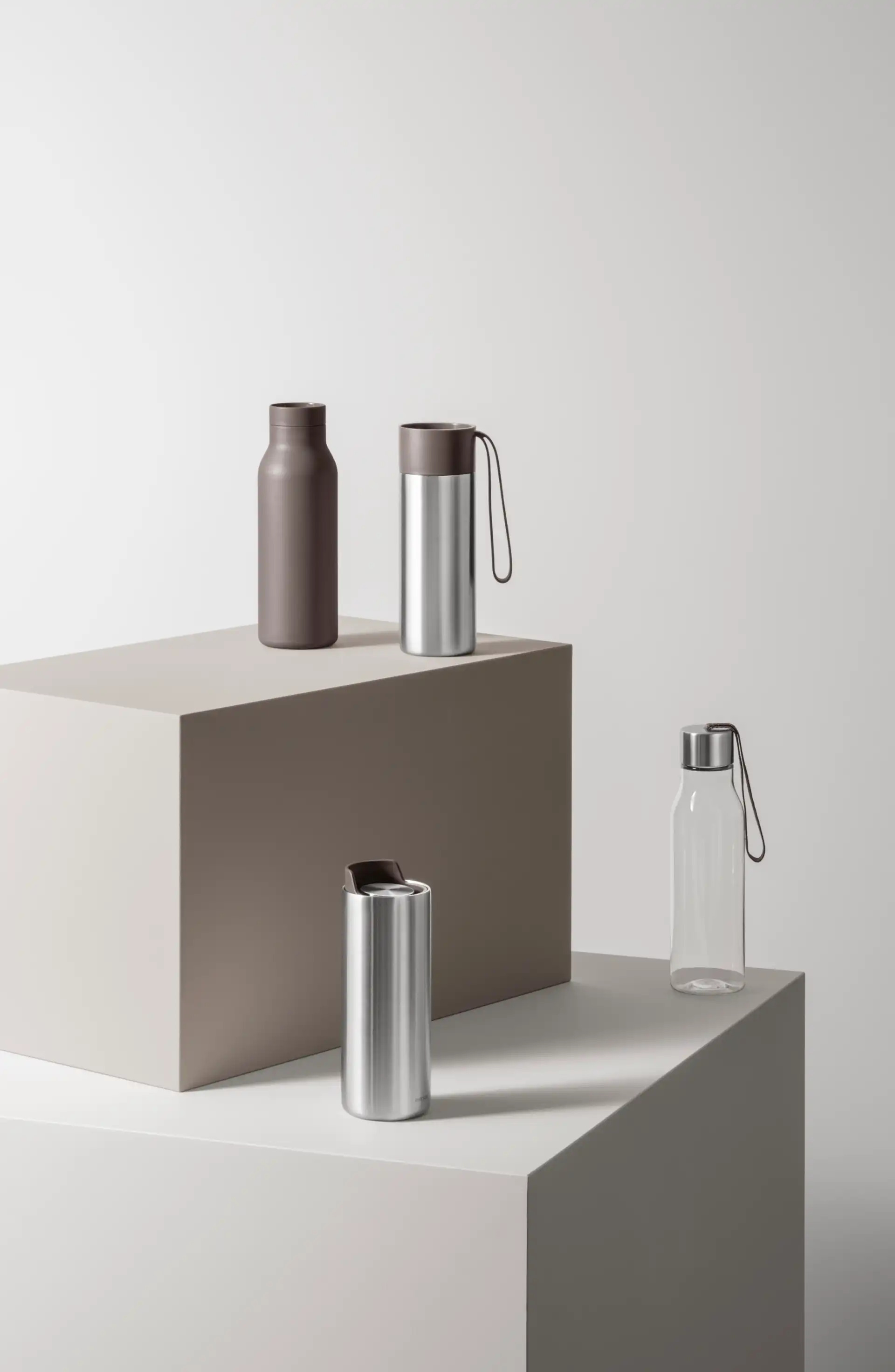 Reisbeker TO GO 350 ml, chocoladekleurige band, roestvrij staal, Eva Solo