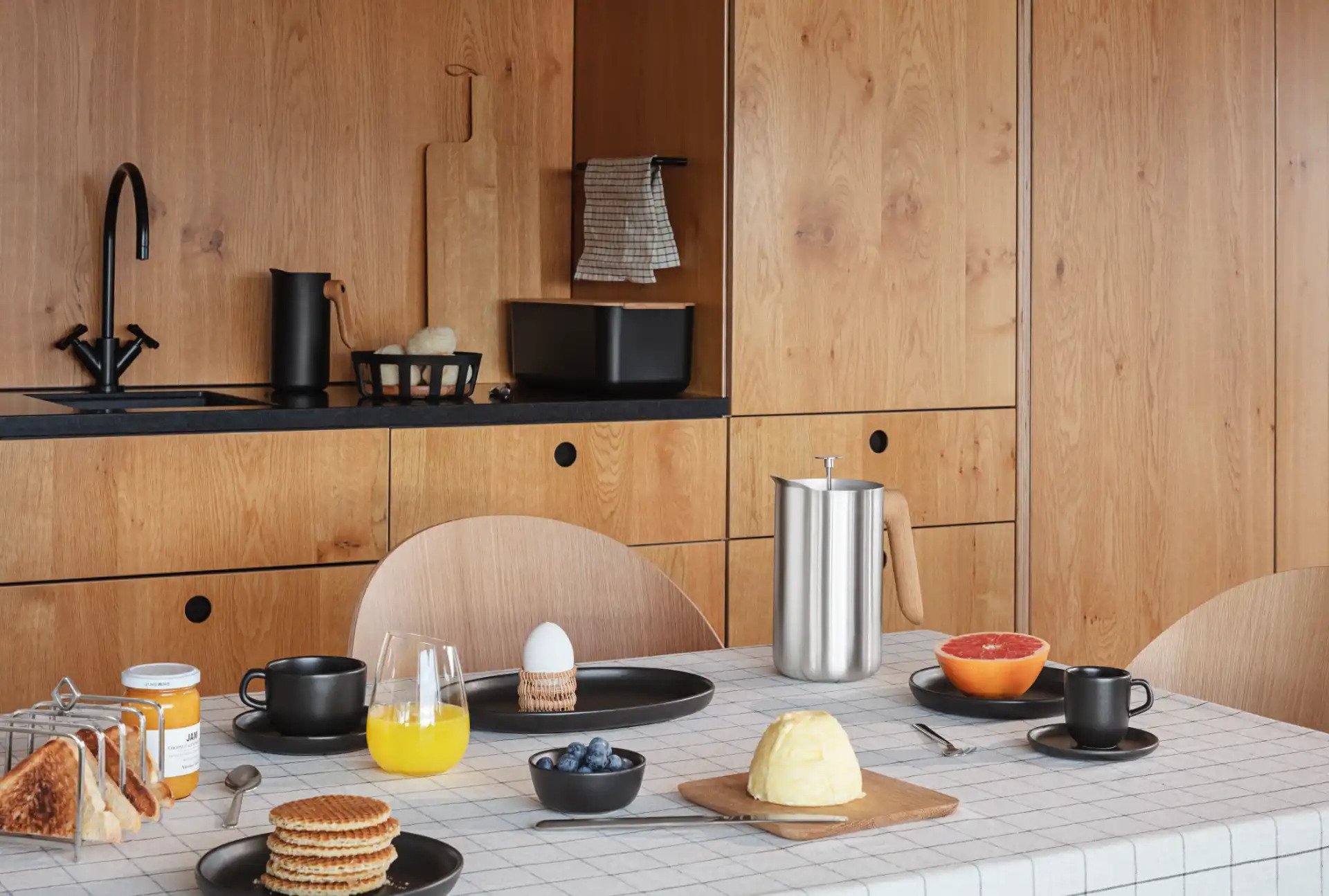 Serveerbord NORDIC KITCHEN 36 cm, zwart, keramiek, Eva Solo