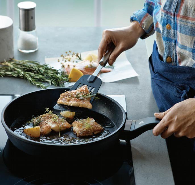 Koekenpan met anti-aanbaklaag PERMADUR PREMIUM 24 cm, WMF