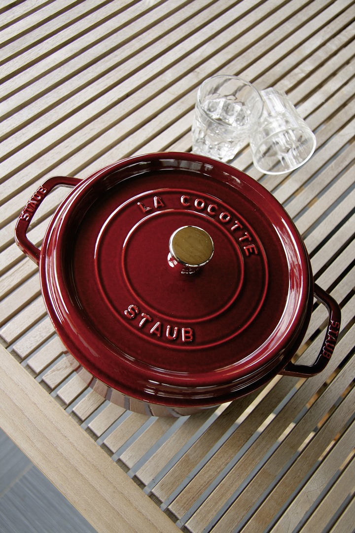 Lage braadpan 26 cm, kersen, gietijzer, Staub