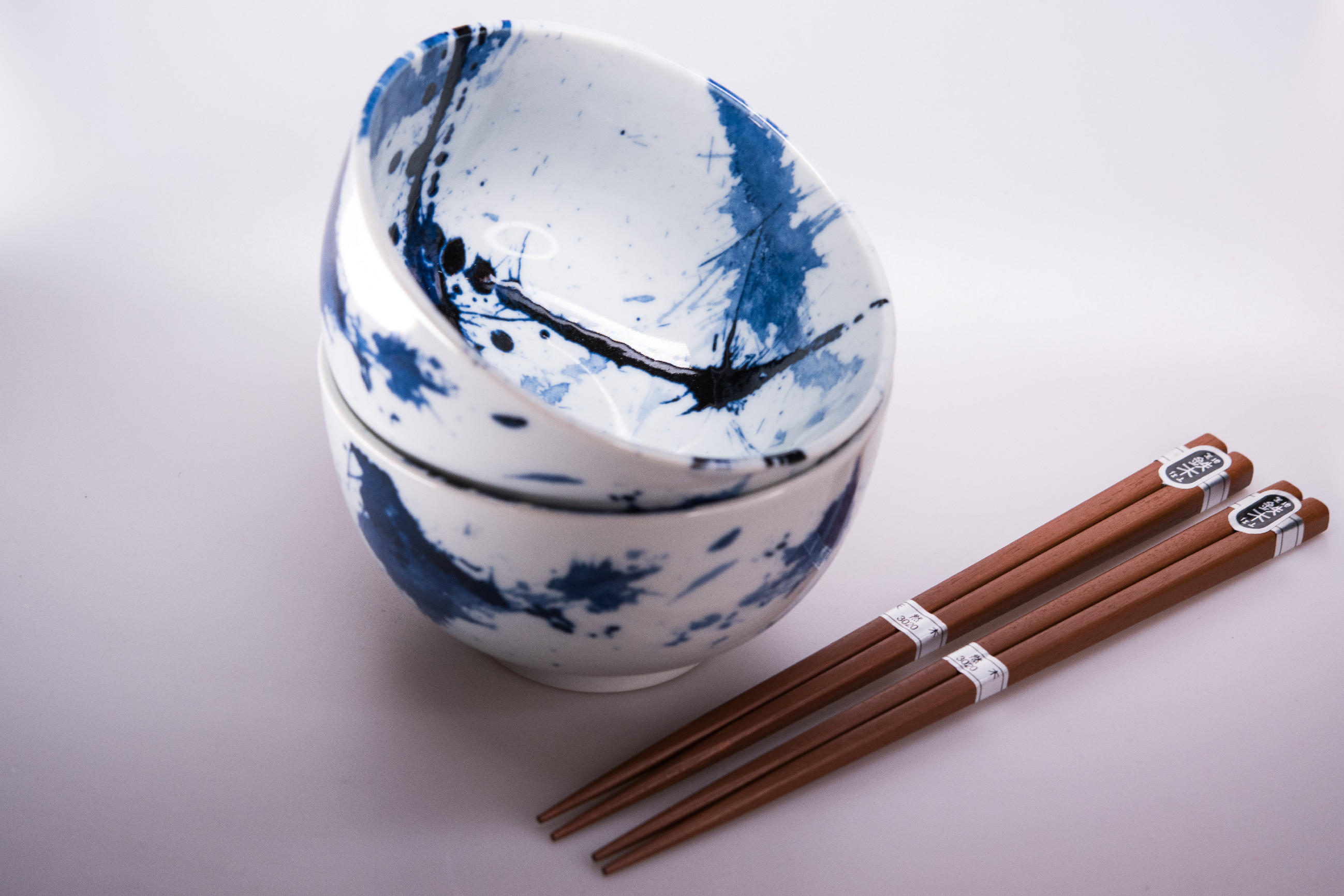 Opdienchaal BLUE & WHITE 350 ml, set van 2 stuks, met eetstokjes, MIJ