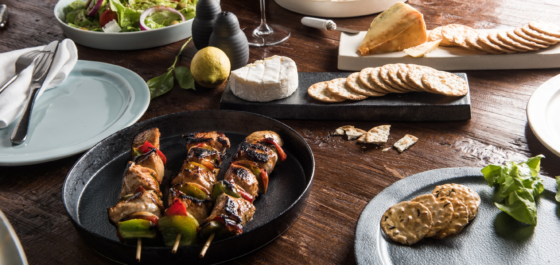 Dineerbord CRAFT BLACK 24,5 cm, MIJ