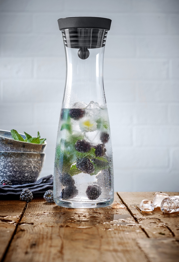 Waterkaraf BASIC 1 l, met zwart deksel, WMF