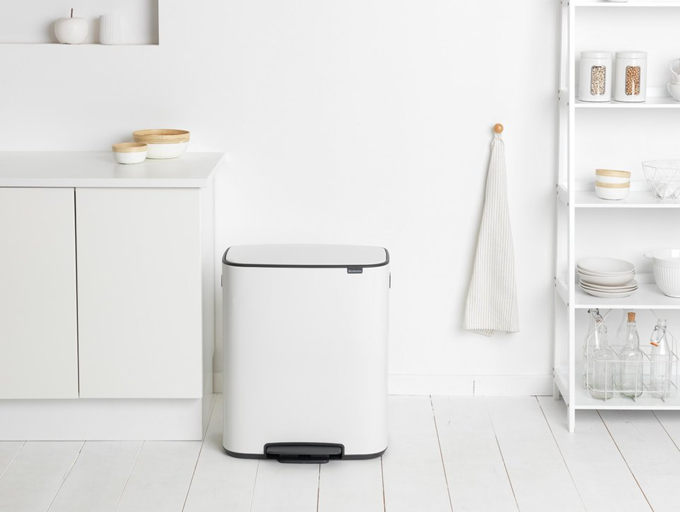 Pedaalemmer BO 60 l, wit, Brabantia