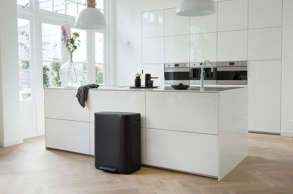 Pedaalemmer BO 60 l, zwart, Brabantia