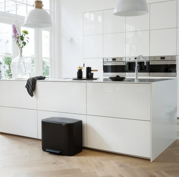 Pedaalemmer BO 11 + 23 l, mat zwart, Brabantia
