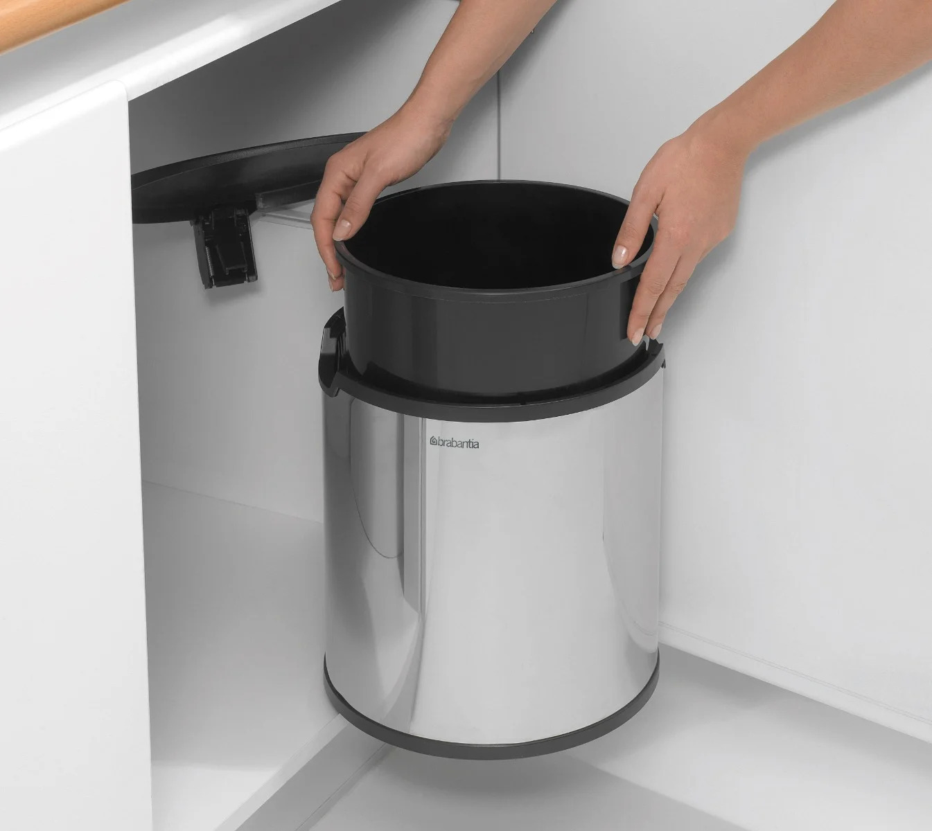 Inbouwprullenbak 15 l, glanzend staal, Brabantia