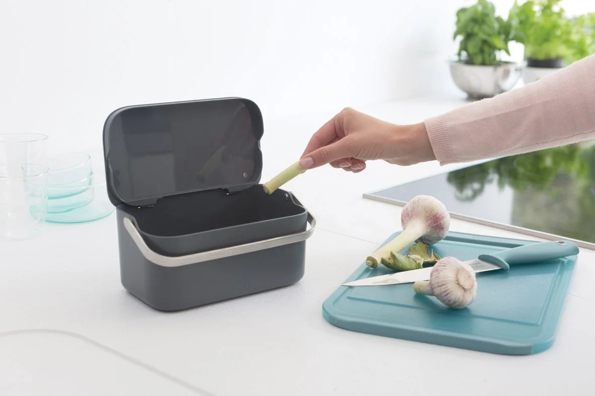Groentebakje 1,8 l, grijs, Brabantia