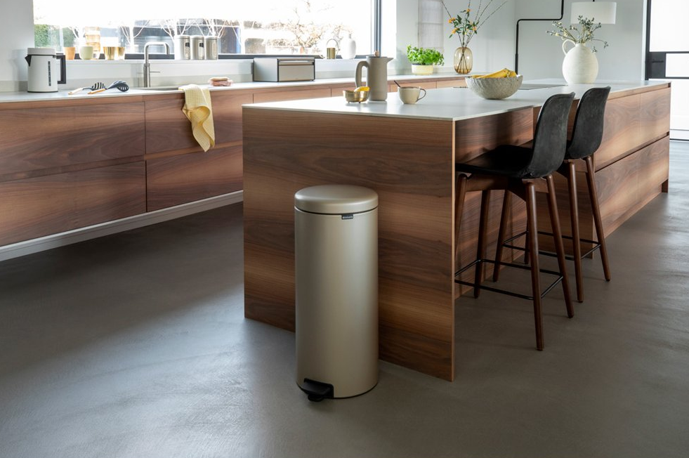 Pedaalemmer NEWICON 30 l, champagne, Brabantia