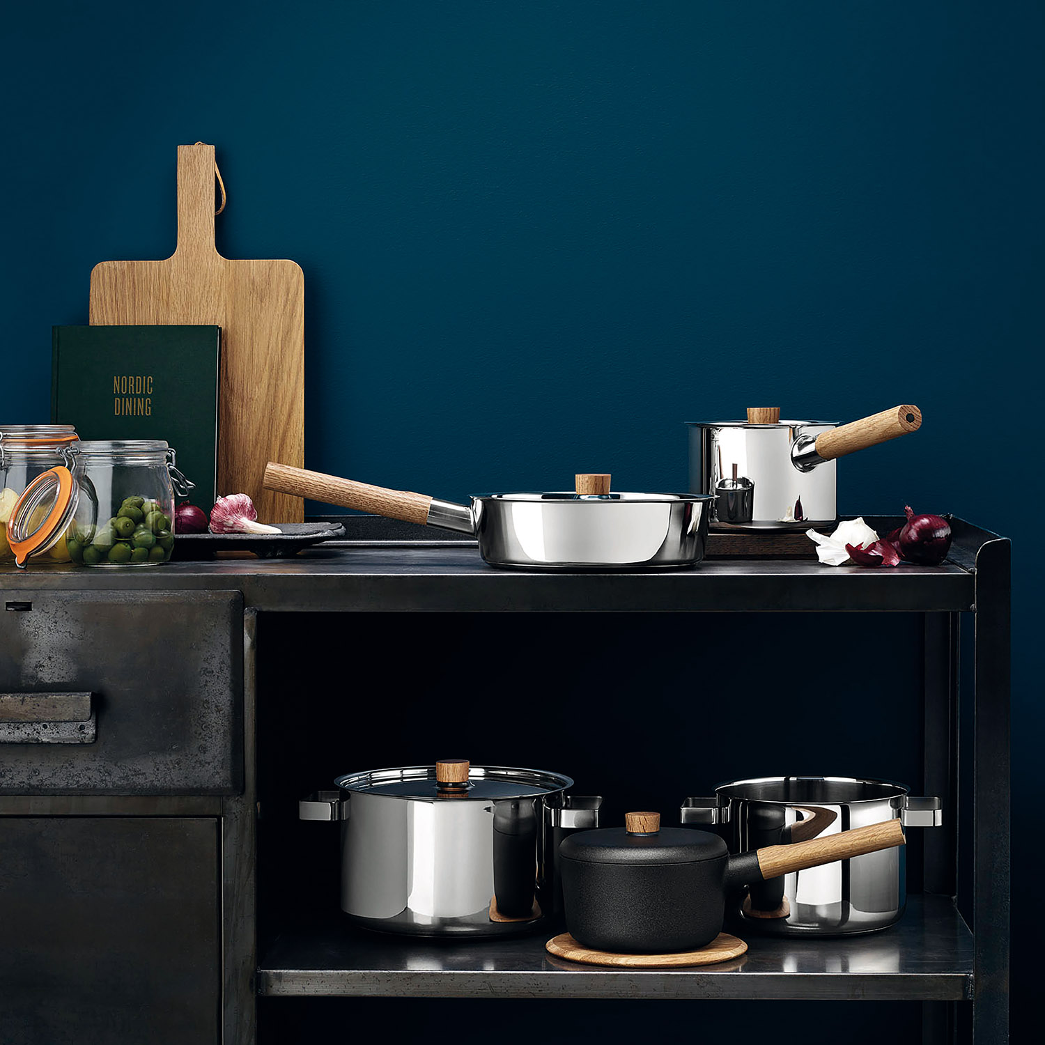 Pan NORDIC KITCHEN 3 l, 18 cm, deksel met houten handvat, roestvrij staal, Eva Solo