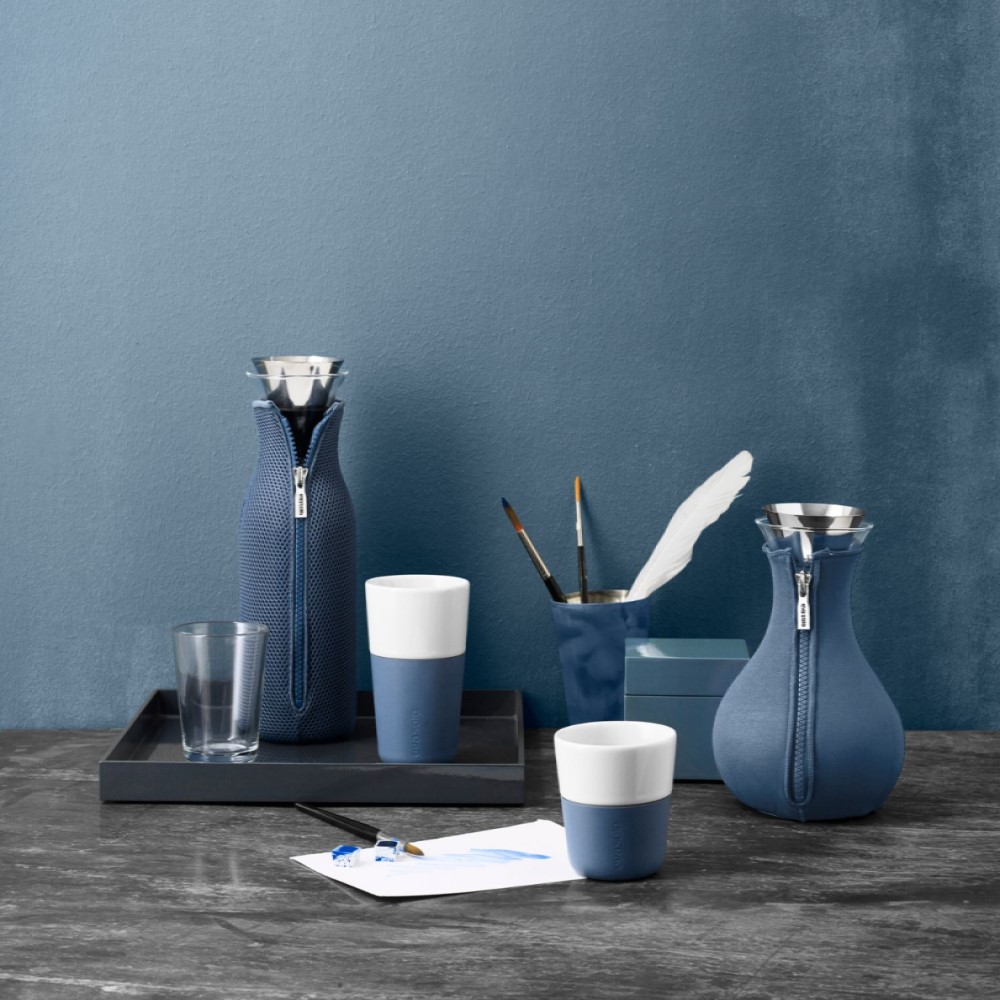 Theepot met infuser 1 l, met isolatiehoes, lichtgrijs, Eva Solo