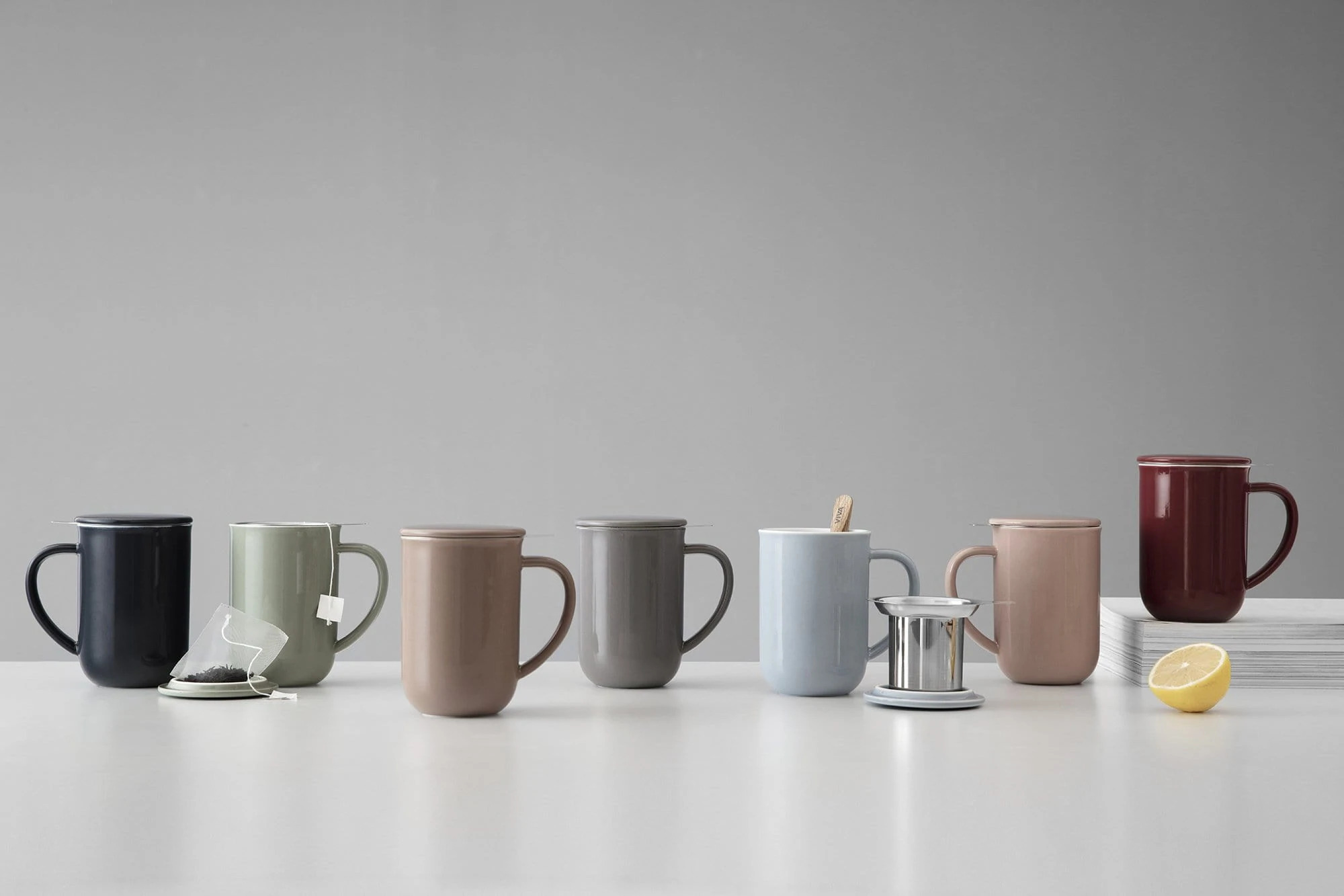 Theemok met infuser MINIMA 500 ml, met deksel, roze, porselein, Viva Scandinavia