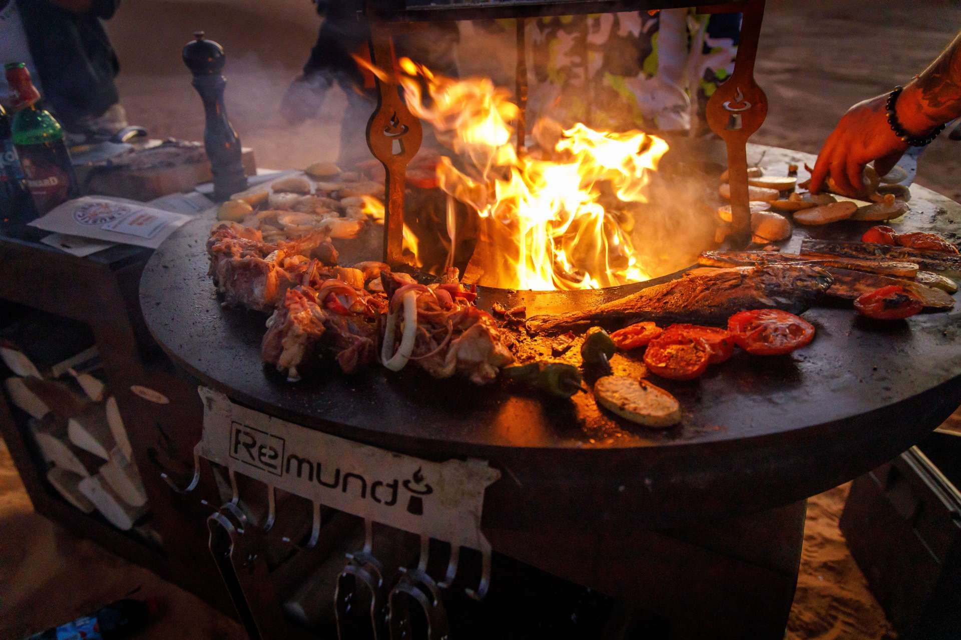 Buitenhaard met grill Nero S, Remundi 