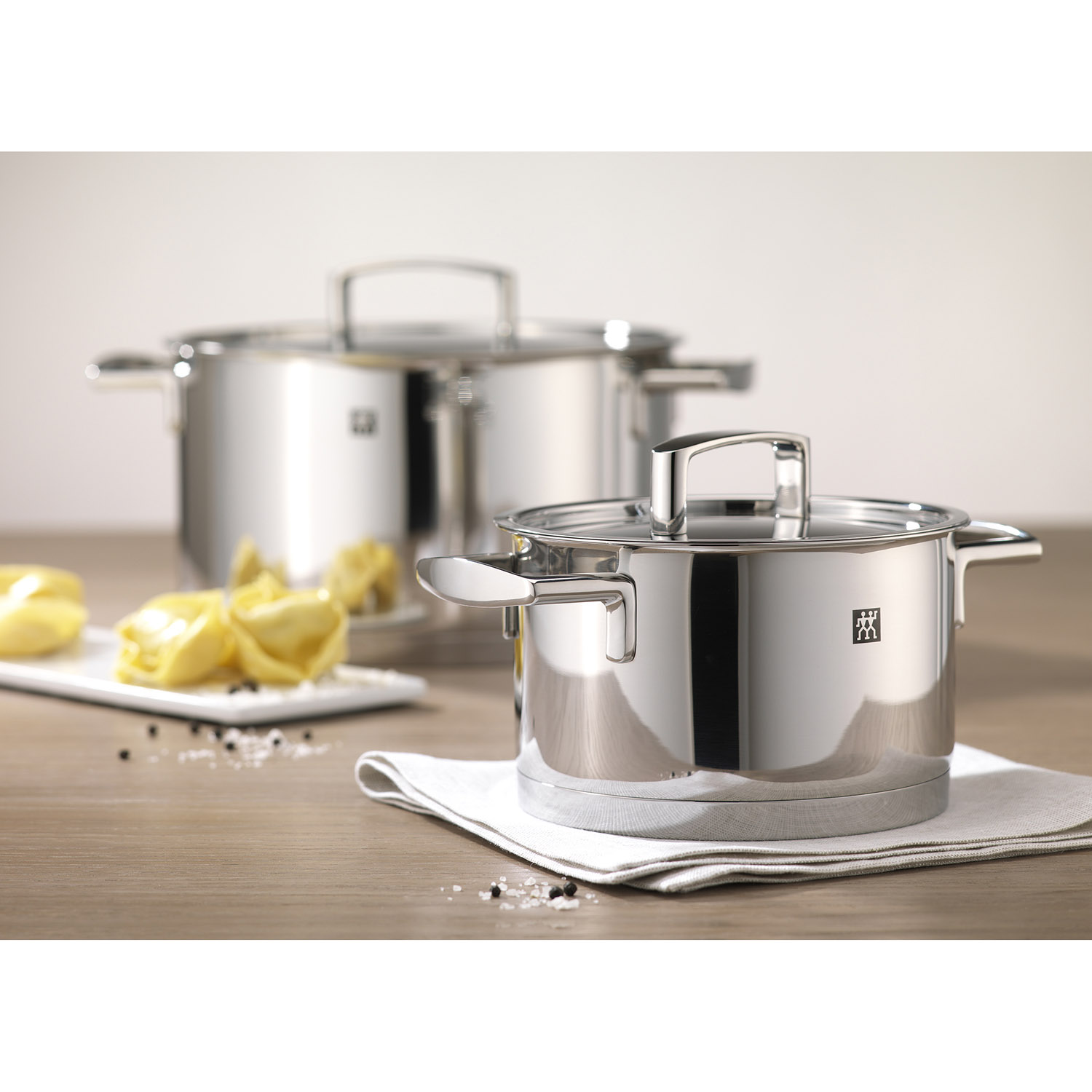 Een hoge pot O 24 cm ZWILLING® Passie