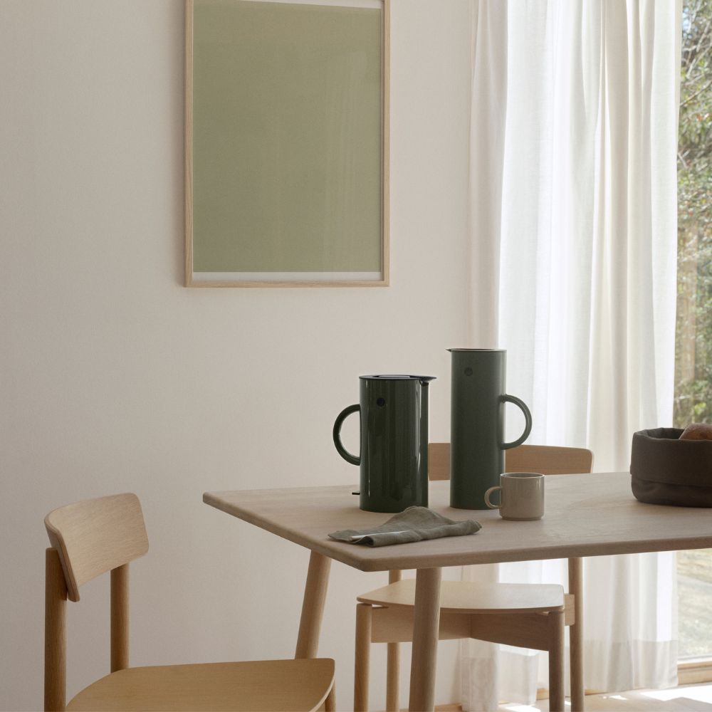 Thermoskan EM77 1 l, zacht donker bos, kunststof, Stelton