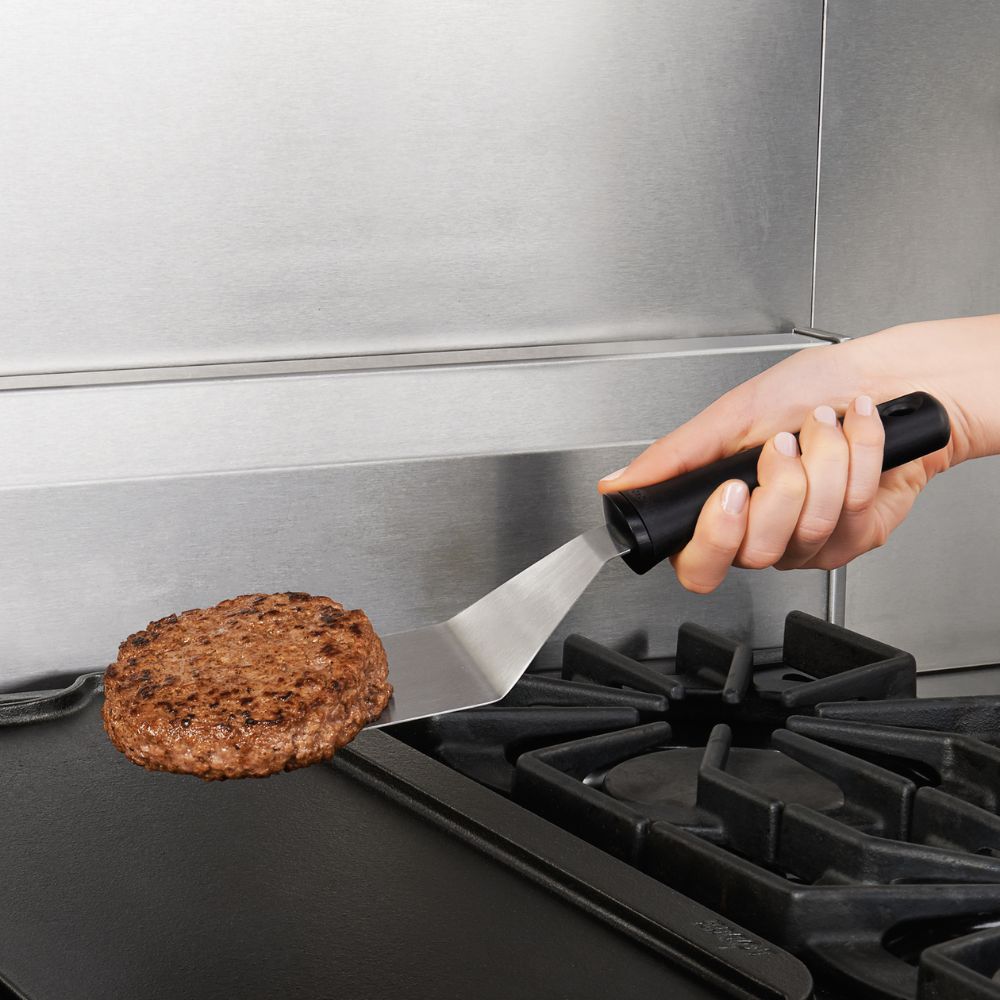 Bakspaan GOOD GRIPS 32 cm, zwart, roestvrij staal, OXO