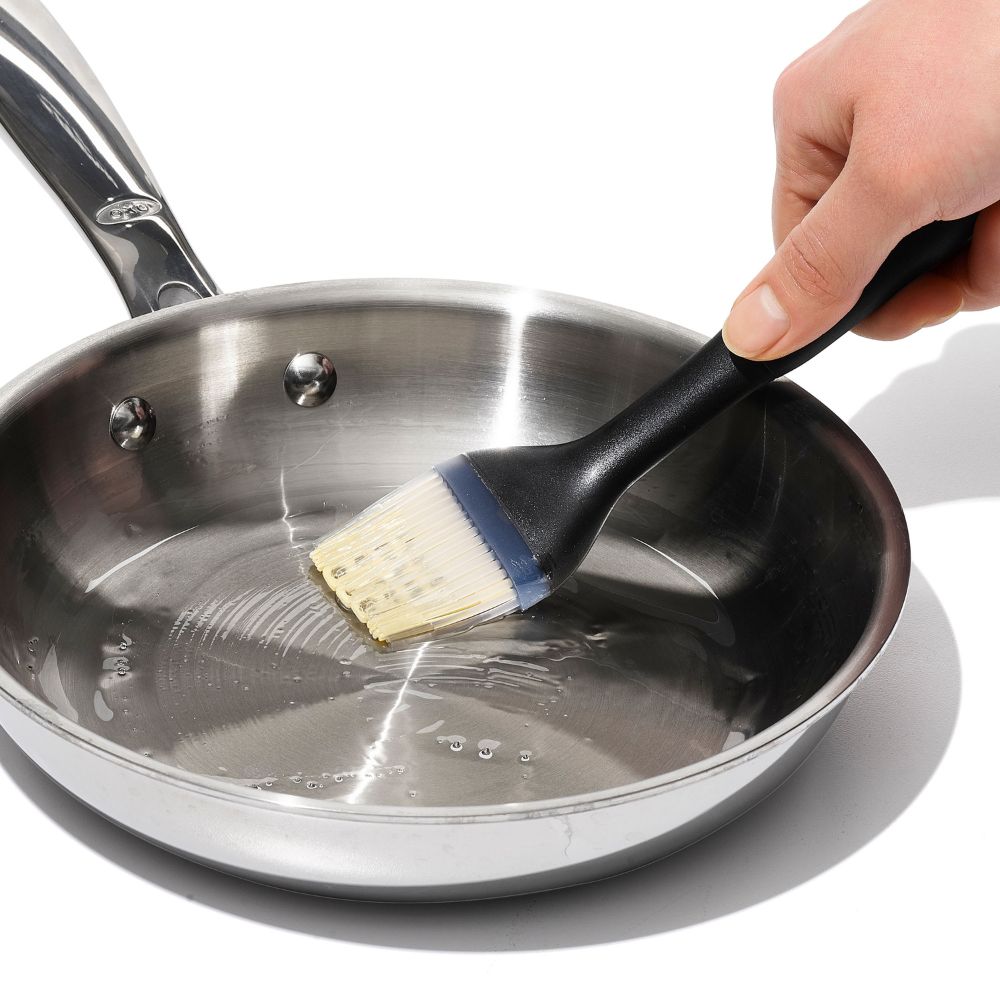 Keukenkwastje GOOD GRIPS 20 cm, zwart, silicone, OXO