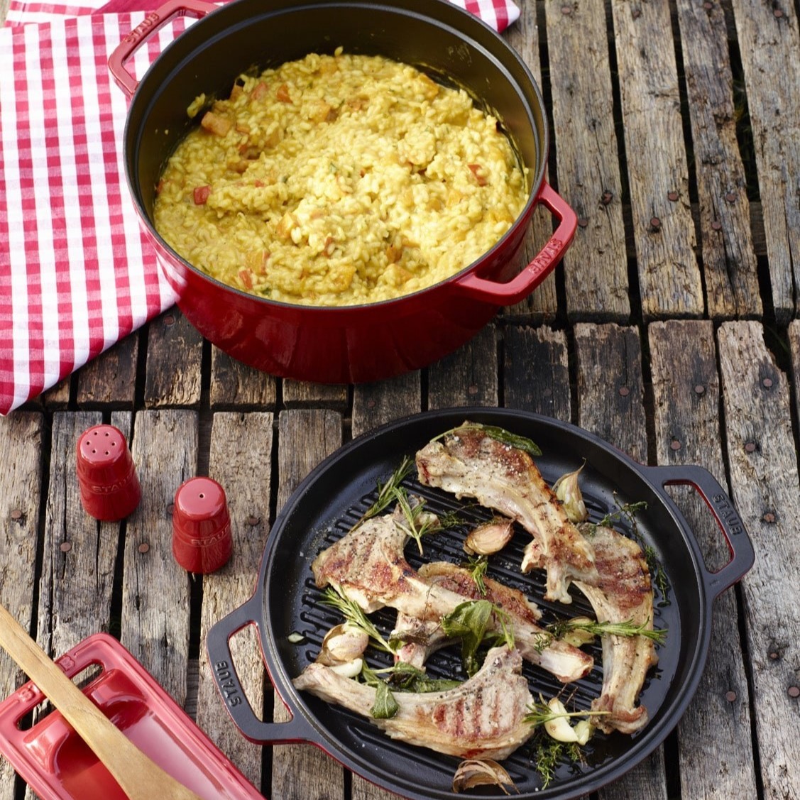 Peper- en zoutstel 7 cm, rood, keramiek, Staub