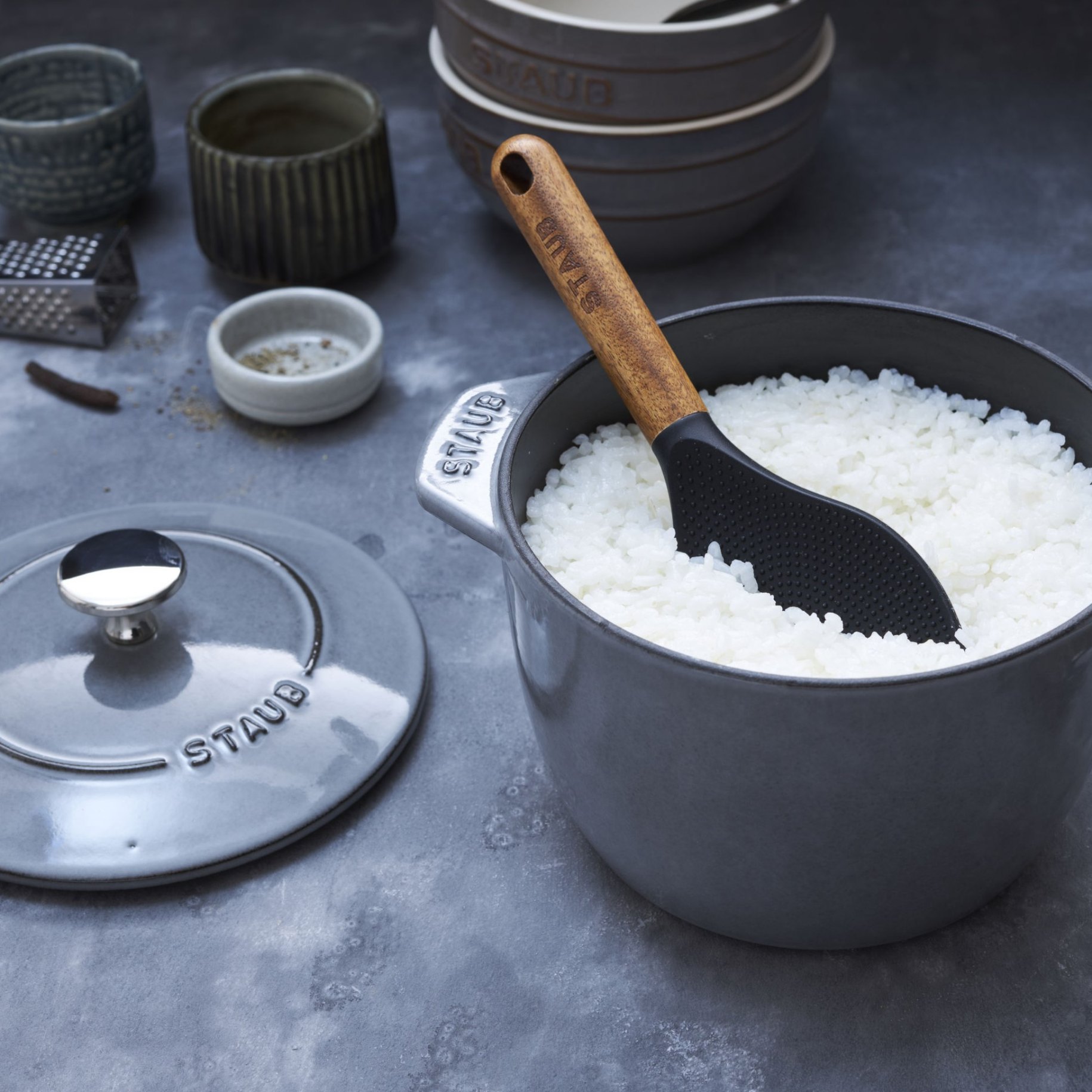 Pollepel 22 cm, voor rijst, bruin, siliconen, Staub