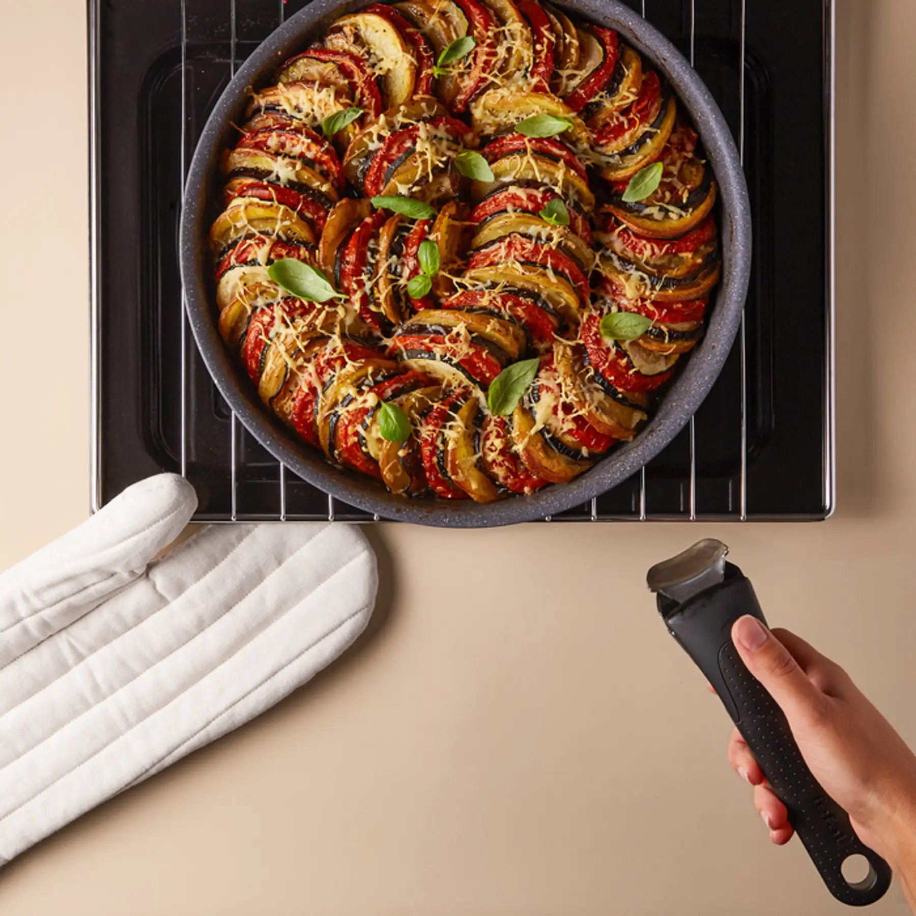 Pannenset INGENIO NATURAL FORCE L3969002, 4-delig, grijs, aluminium, Tefal