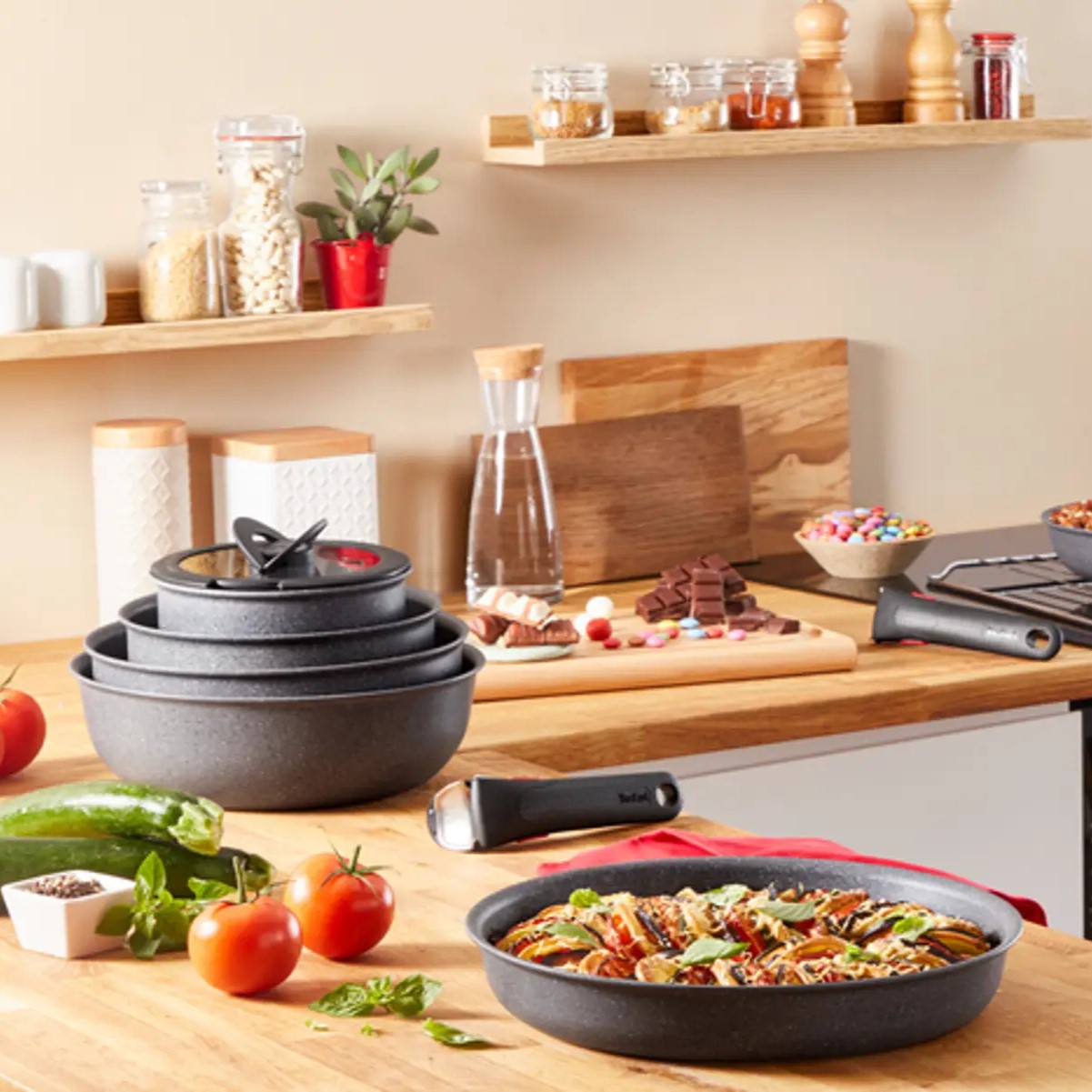 Pannenset INGENIO NATURAL FORCE L3969002, 4-delig, grijs, aluminium, Tefal