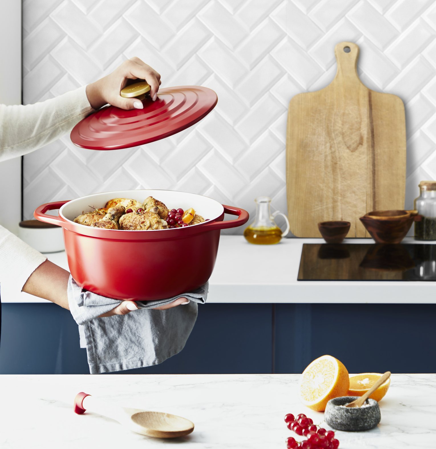 Braadpan AIR E2544655 24 cm, 4,7 l, rood, aluminium, Tefal