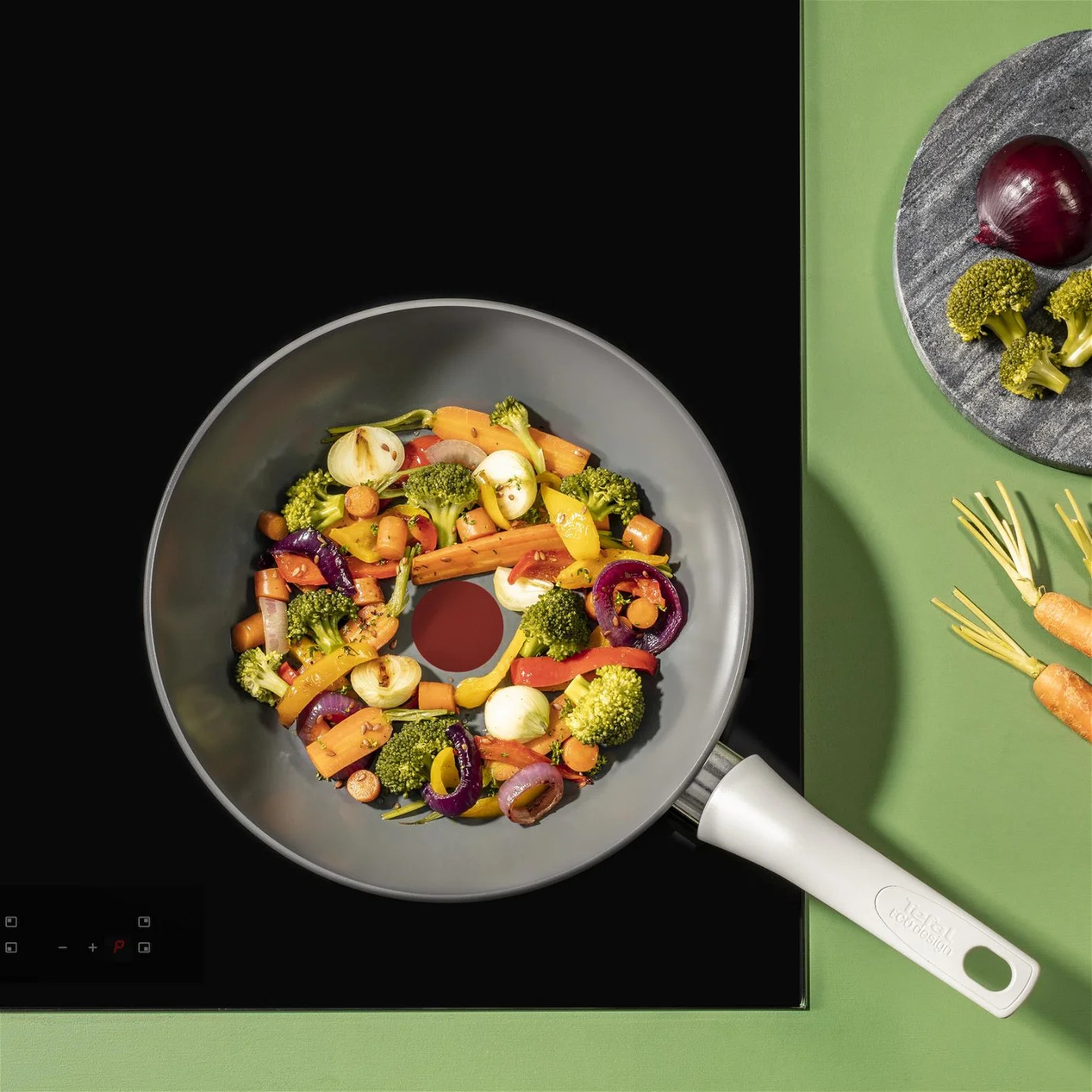 Wok RENEW ON C4271932 28 cm, grijs, aluminium, Tefal