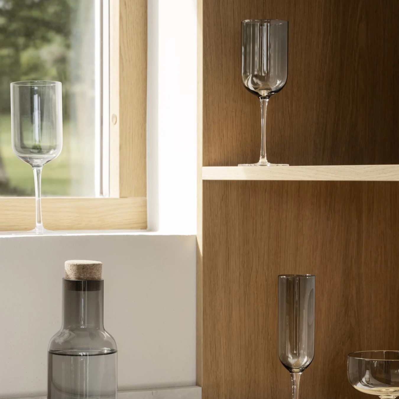 Rode wijnglas FUUMI 400 ml, set van 4 stuks, rook, glas, Blomus