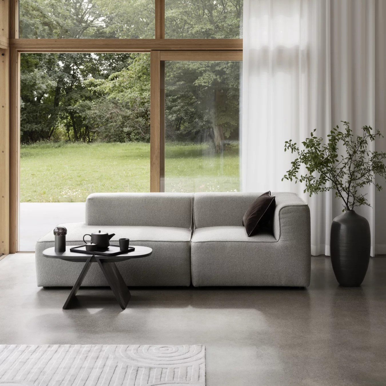 Dienblad OKU 40 x 30 cm, zwart, hout, Blomus