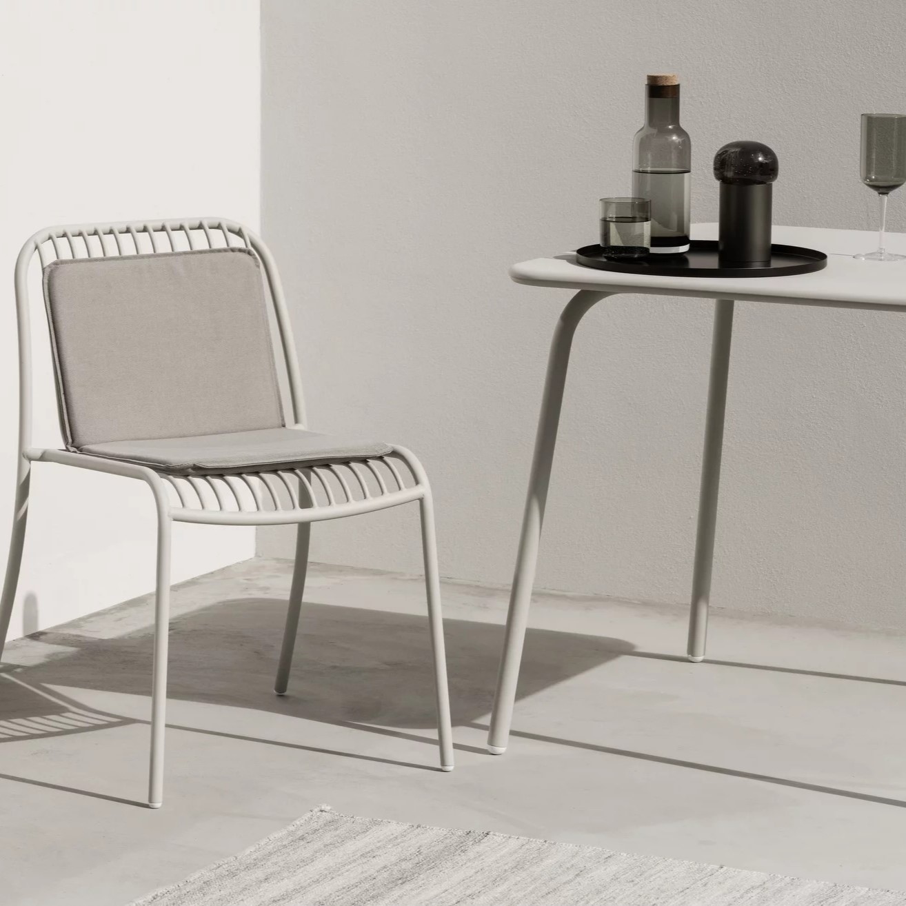 Waterkaraf 1 l, rook, glas, Blomus