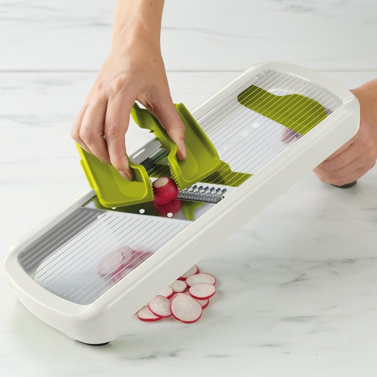 Mandoline MULTI-GRIP PLUS 20186 38 cm, wit, kunststof, Joseph Joseph