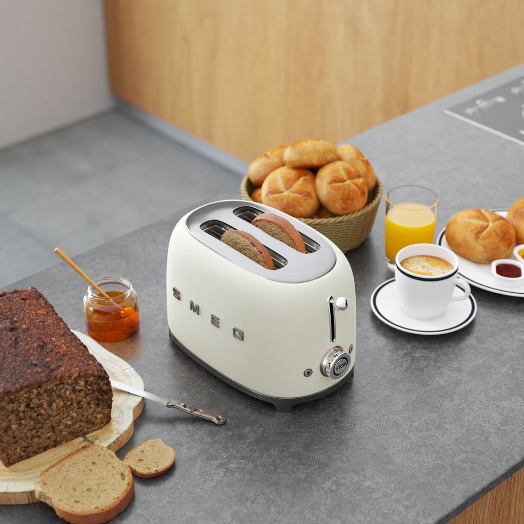 Broodrooster TSF01WHMEU, 2 sleuven, mat wit, Smeg