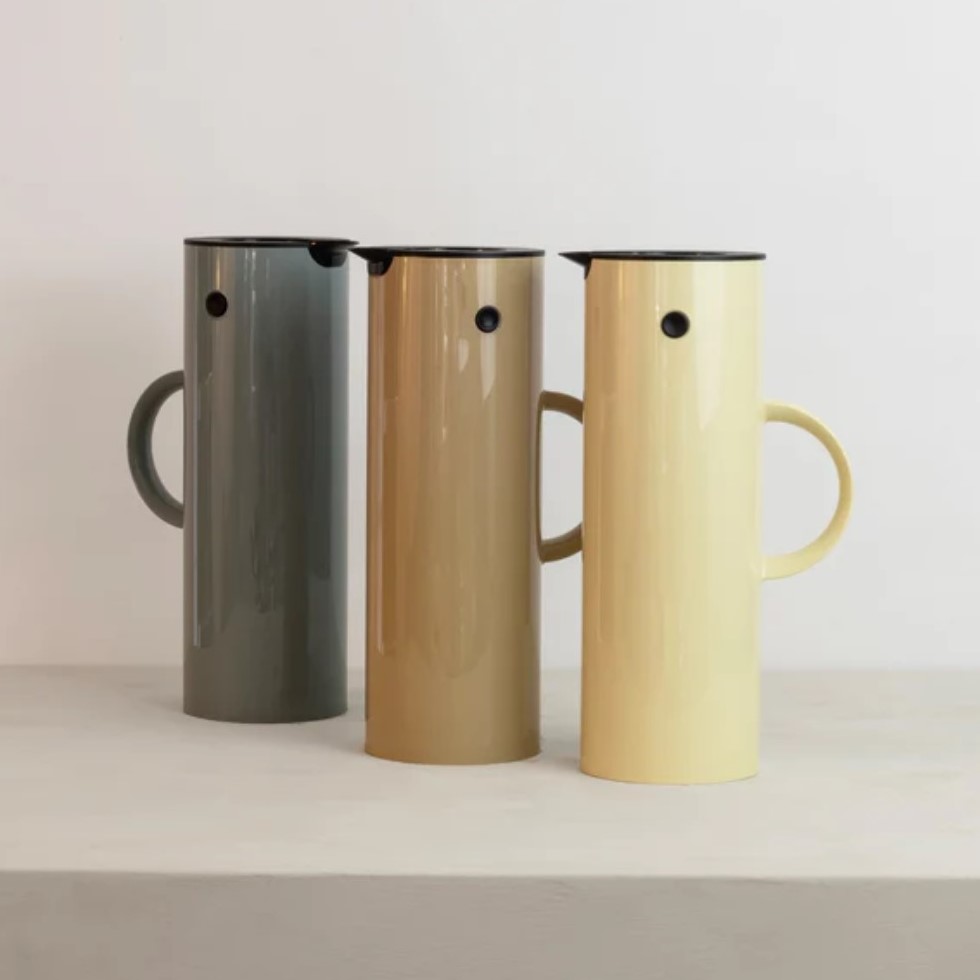 Thermoskan EM77 1 l, warm zand, plastic, Stelton