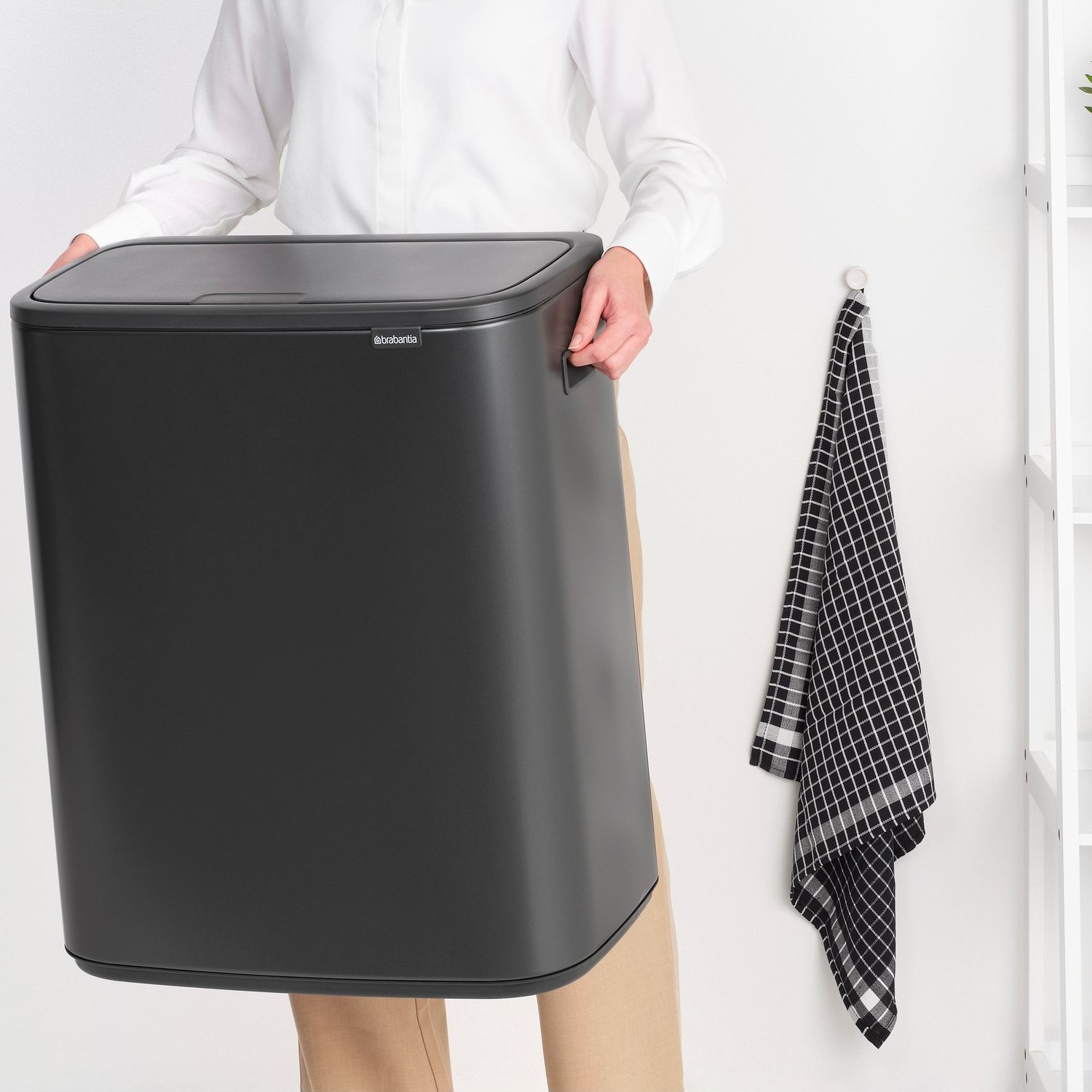 Touch prullenbak BO TOUCH BIN 3 x 11 l, confident grey, staal, Brabantia