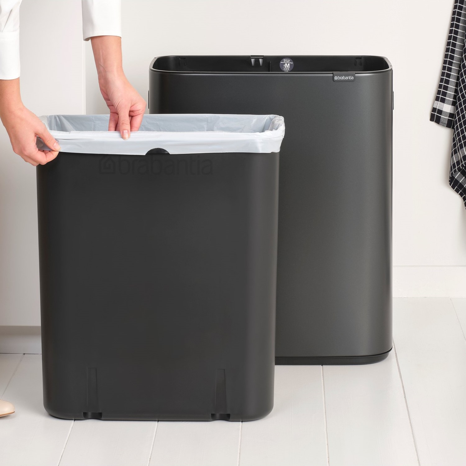 Touch prullenbak BO TOUCH BIN 60 l, confident grey, staal, Brabantia