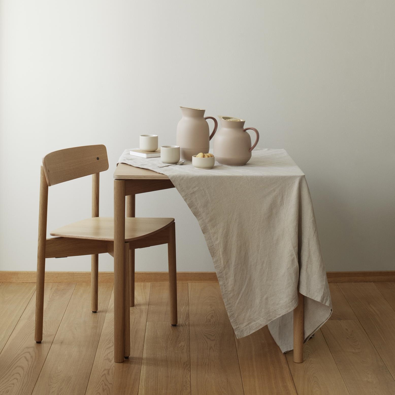 Thermoskan AMPHORA 1 l, 21 cm, perzik, kunststof, Stelton