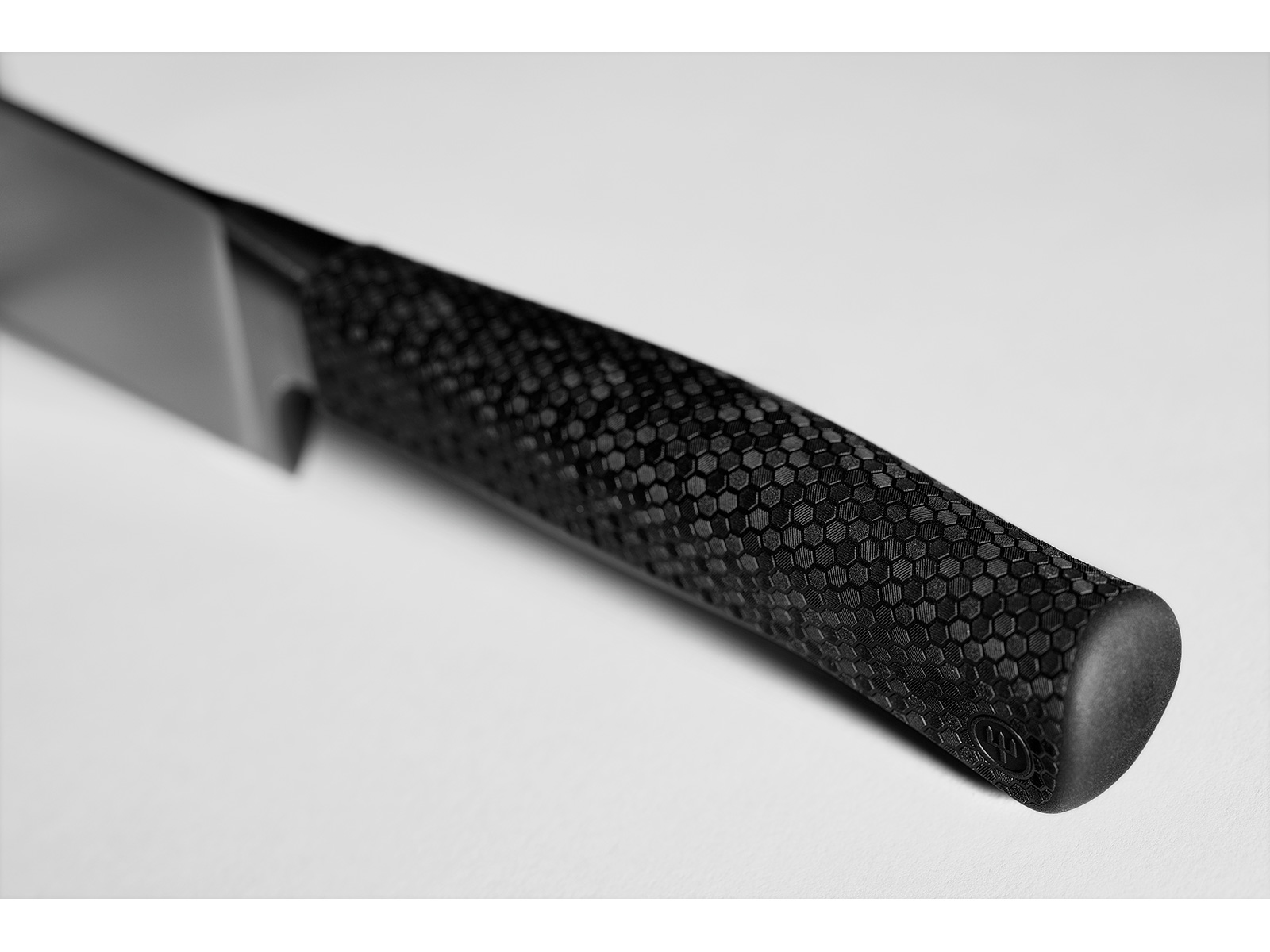 Santoku mes PERFORMER 17 cm, zwart, Wüsthof