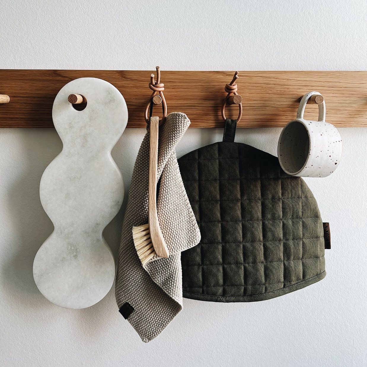Decoratief dienblad SKAGEN 40 cm, bruin, marmer, Humdakin