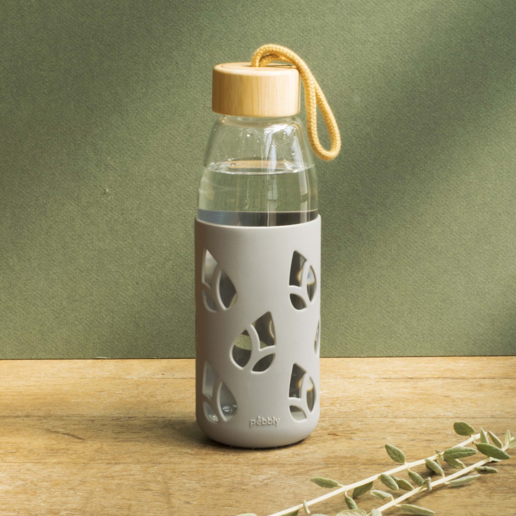 Waterbidon PKV-002 550 ml, grijs, glas, Pebbly