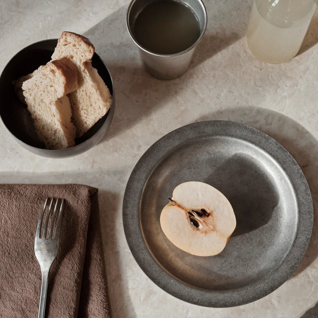 Dineerbord GETUMBELD 20 cm, zilver, roestvrij staal, stevig LIVING