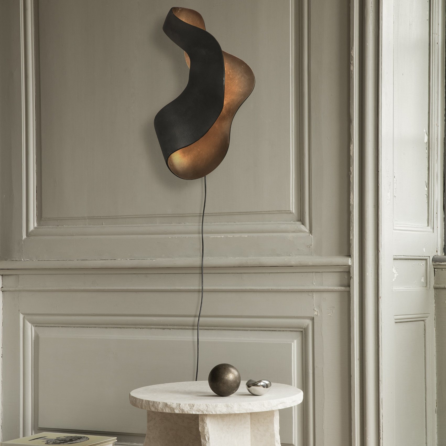 wandlamp OYSTER 60 cm, zwart, aluminum, stevig LIVING