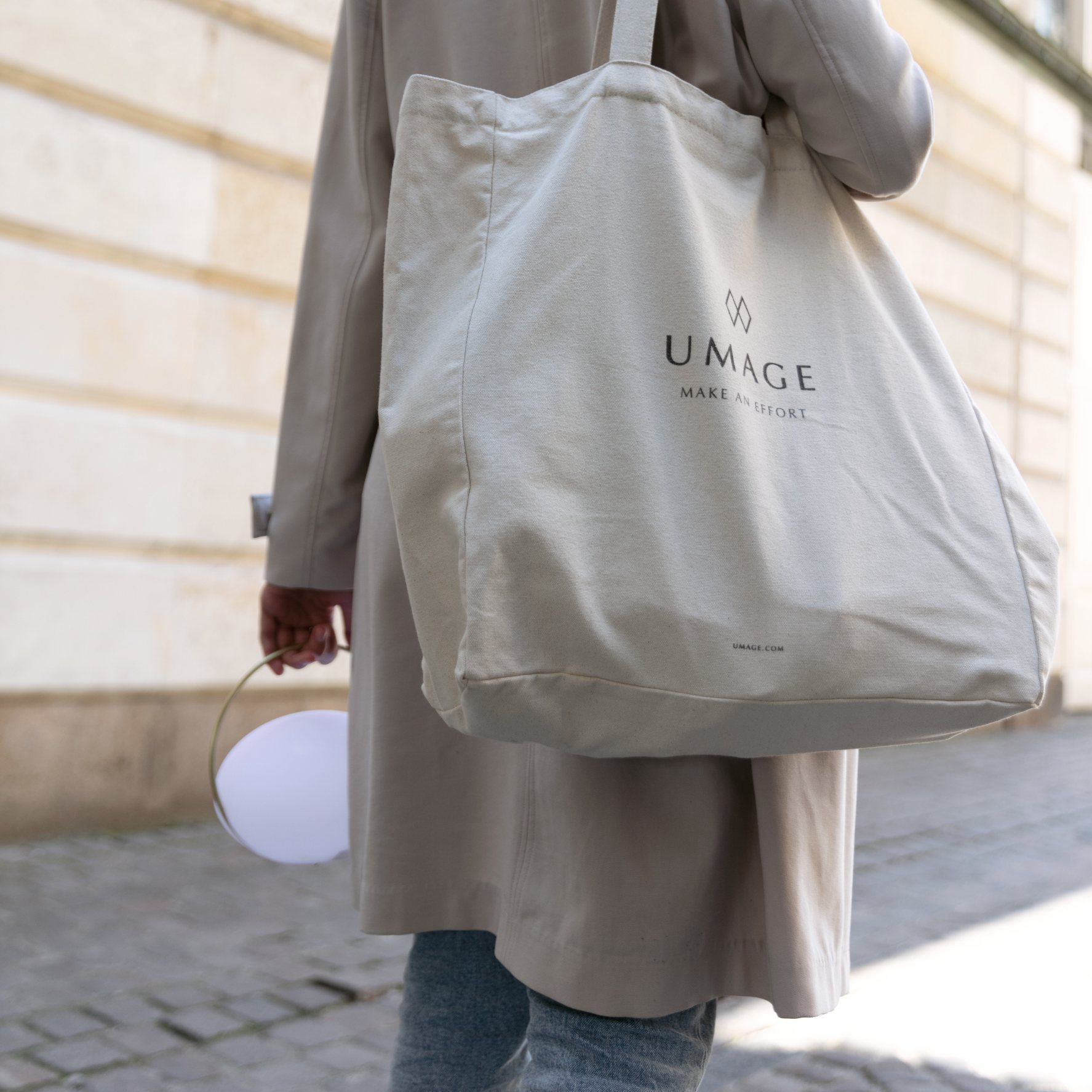 Draagbare tafellamp ORBIT 19 cm, goud, aluminum, Omvang
