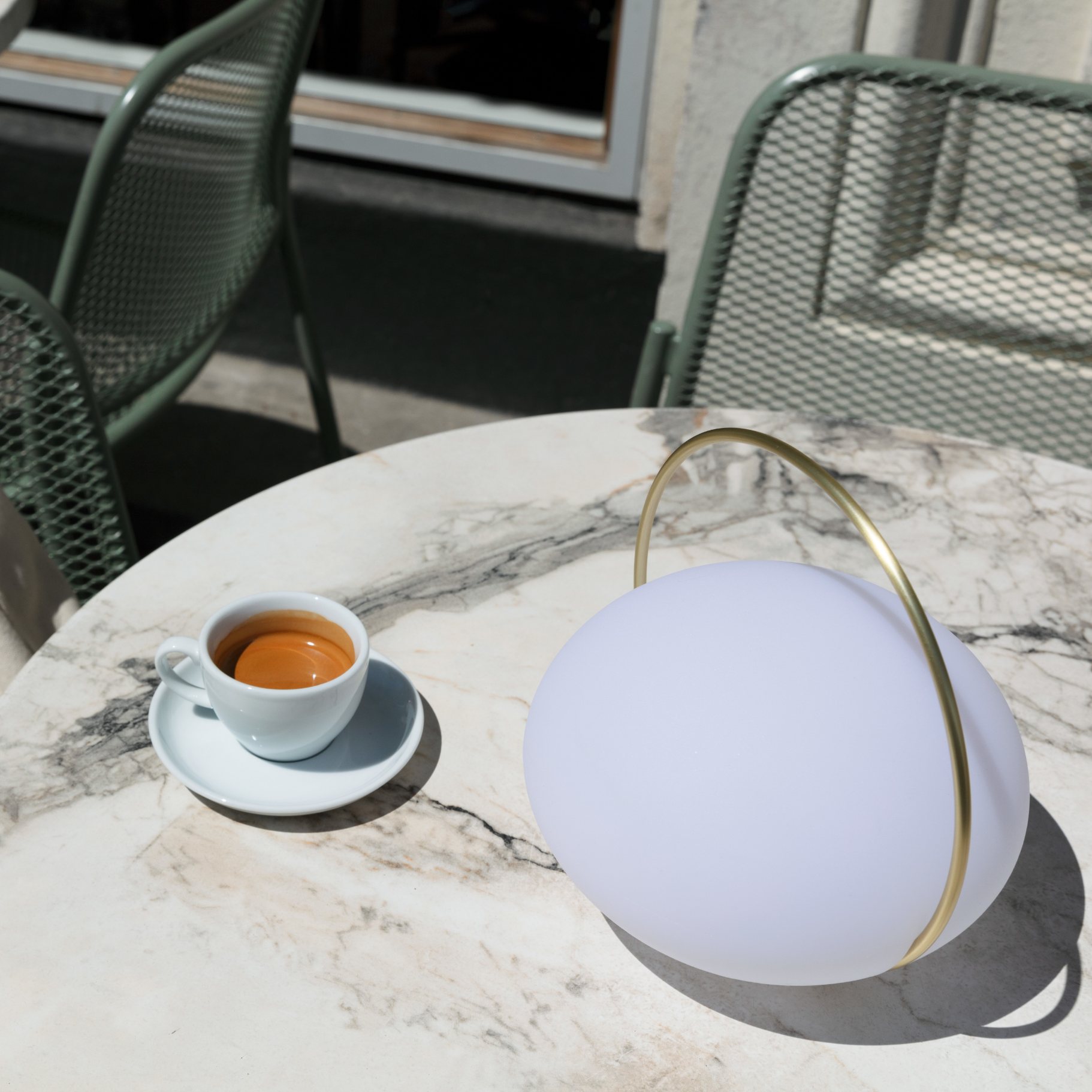 Draagbare tafellamp ORBIT 19 cm, goud, aluminum, Omvang