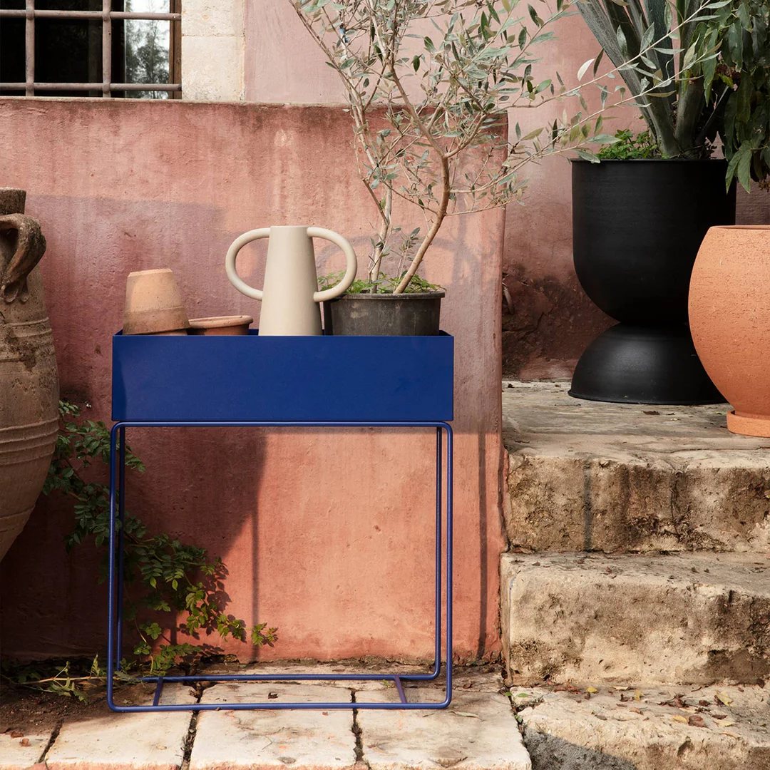 216935 3 kvetinac plant box 60 cm svetle seda zelezo ferm living