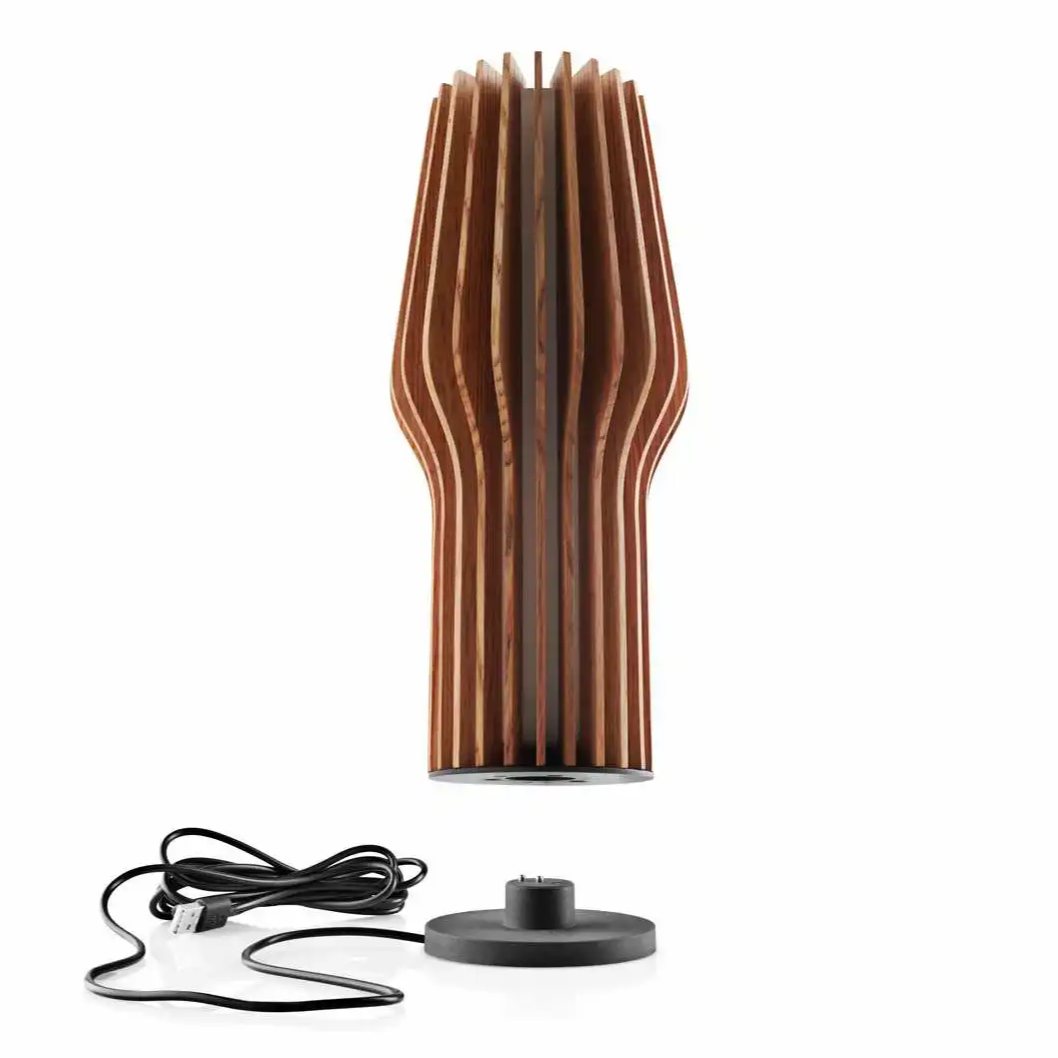 216953 6 prenosna stolni lampa radiant 28 cm led prirodni drevo eva solo