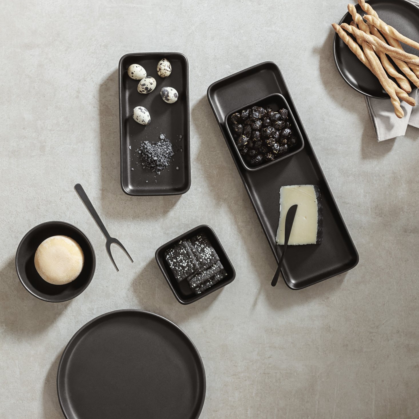 218549 1 jidelni miska nordic kitchen 11 cm cerna kamenina eva solo