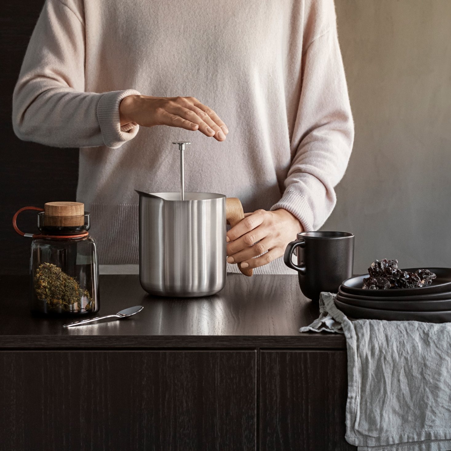 218552 1 french press cajovar nordic kitchen 1 l stribrna nerezova ocel eva solo