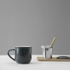Theemok met infuser MINIMA EVA, 380 ml, zwart, Viva Scandinavia