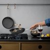 Koekenpan met anti-aanbaklaag PROFESSIONAL 24 cm, roestvrijstalen handvat, Eva Solo