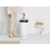 Wasmand 35 l, met kunststof deksel, wit, Brabantia